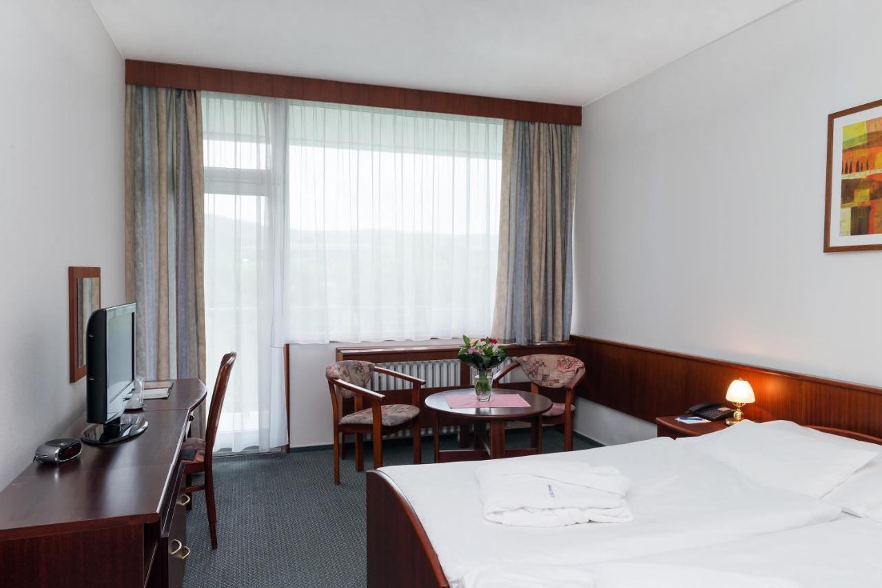 Ensana Splendid Hotell Piest'any Eksteriør bilde